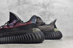 Yeezy 350 v2 14
