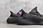 Yeezy 350 v2 14