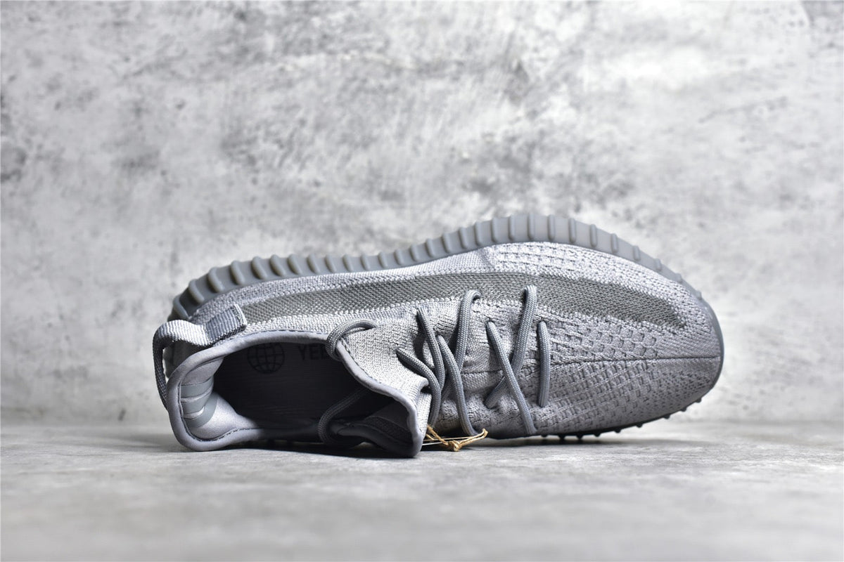 Yeezy 350 v2 10