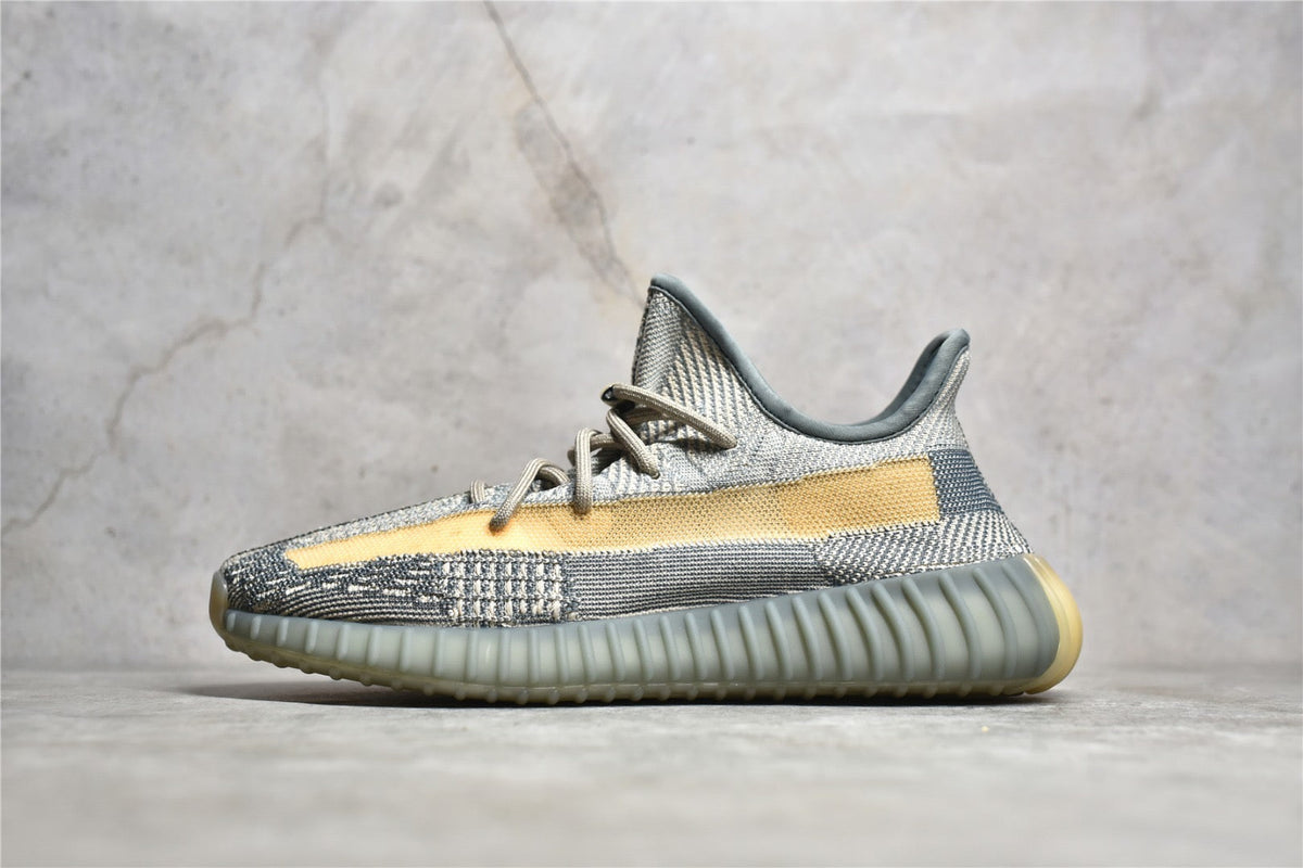 Yeezy 350 v2 09
