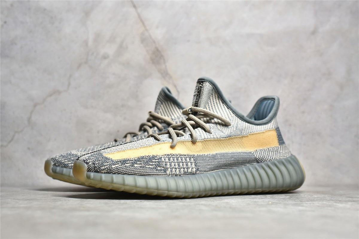 Yeezy 350 v2 09