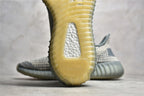 Yeezy 350 v2 09