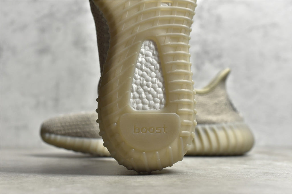 Yeezy 350 v2 08