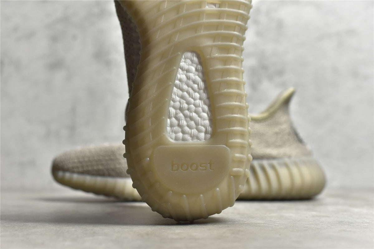 Yeezy 350 v2 08