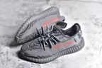Yeezy 350 v2 05