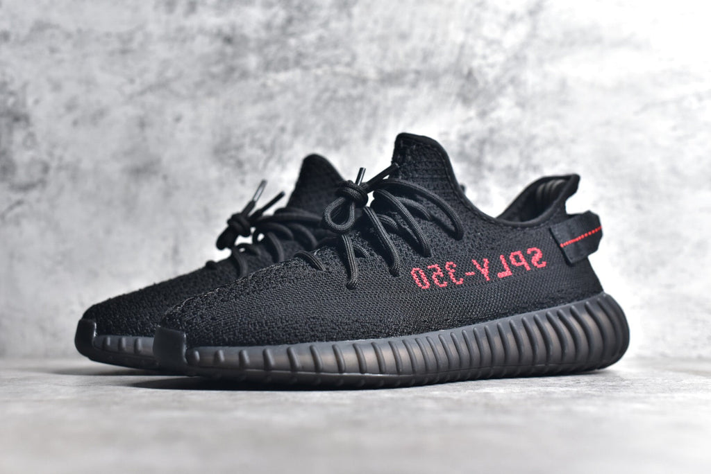 Yeezy 350 v2 04