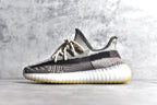 Yeezy 350 v2 03