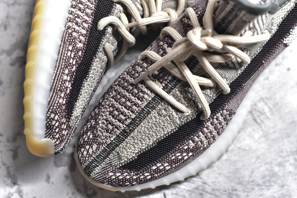 Yeezy 350 v2 03