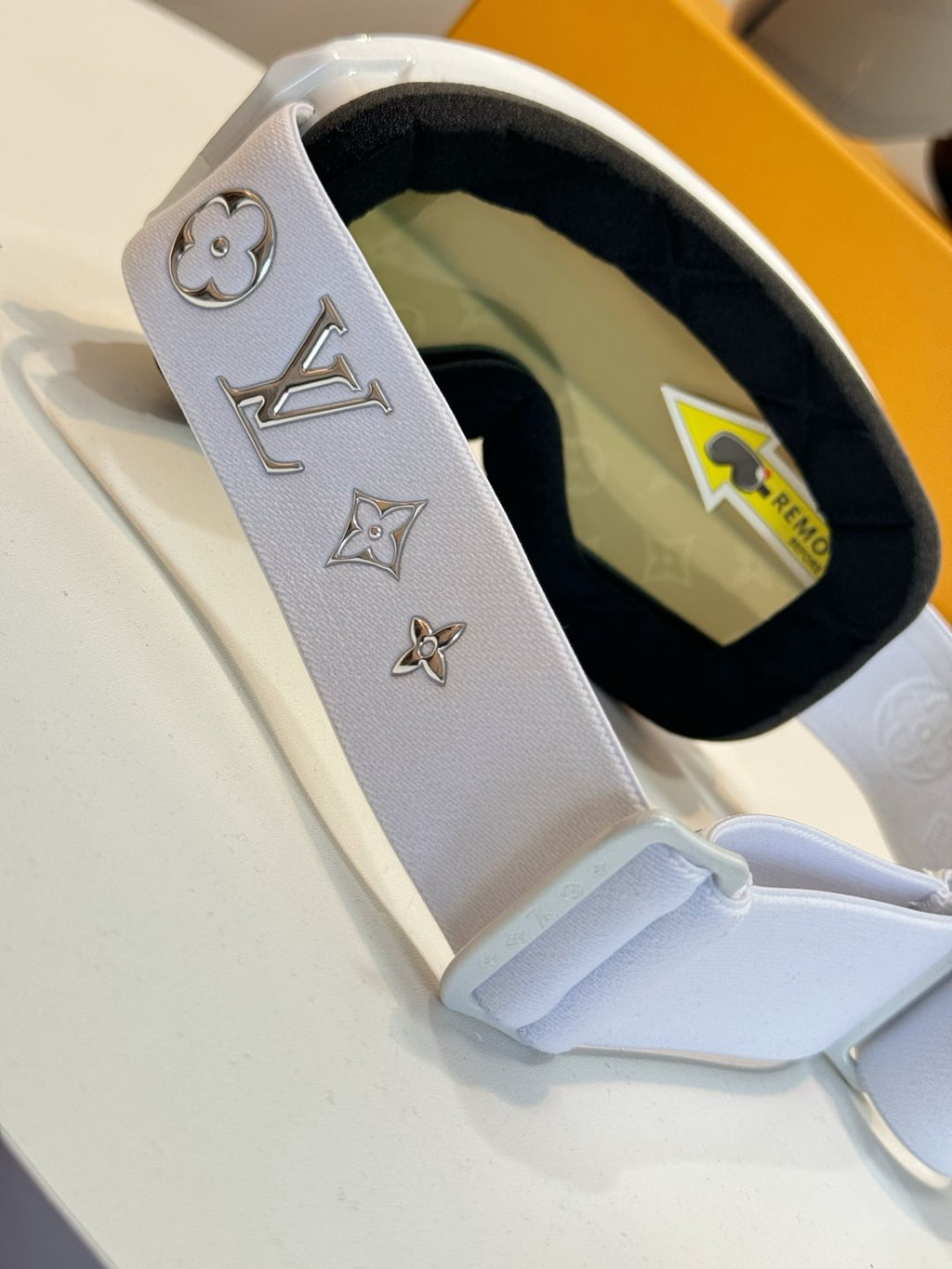 LV Snow Gradient Mask