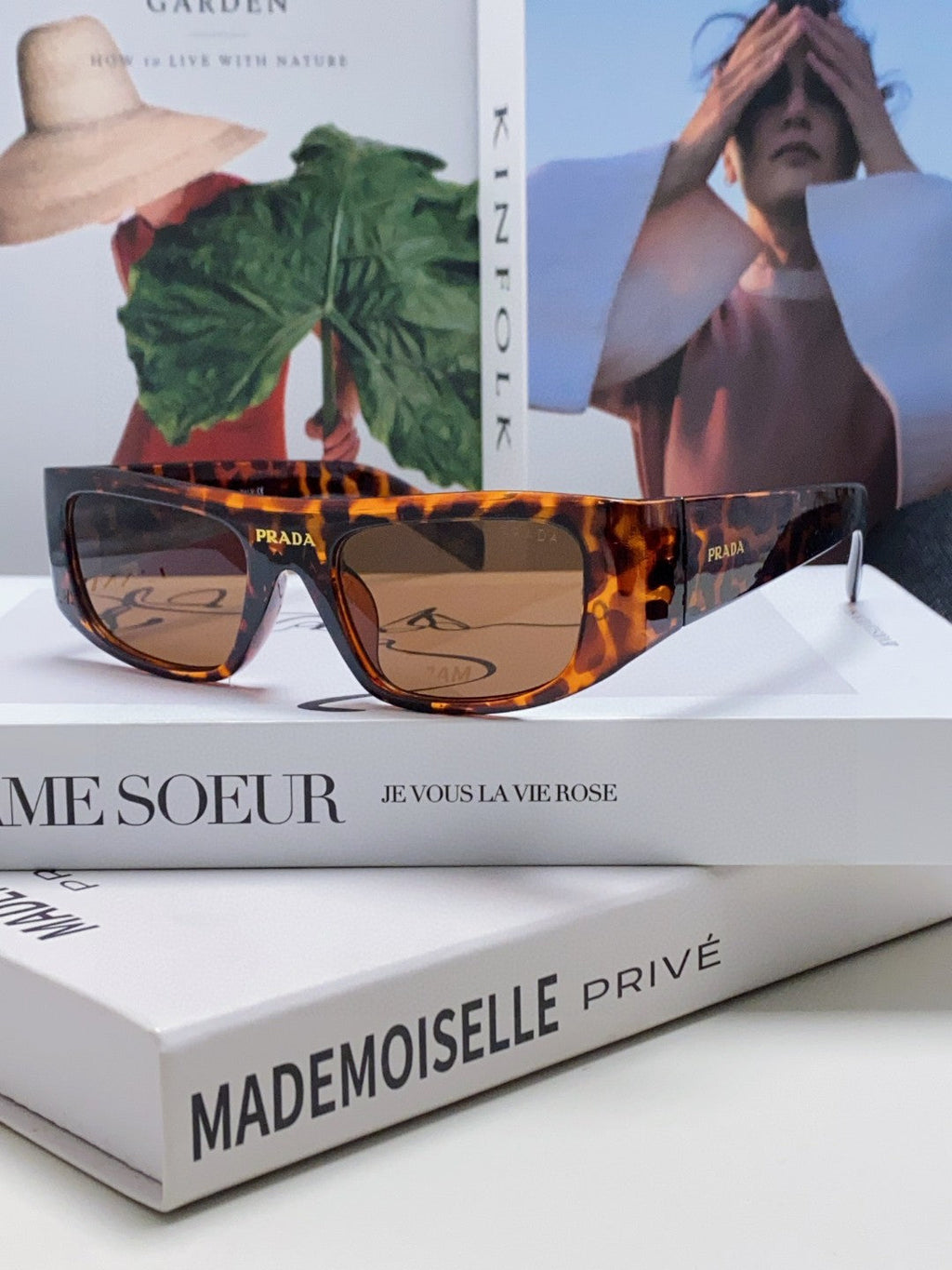 Prada Sunglasses 558299