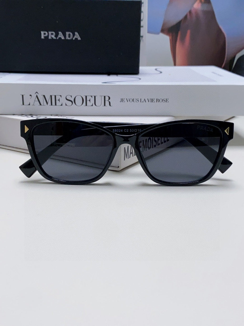 Prada Sunglasses 558302
