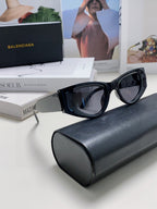 Balenciaga Sunglasses 558327