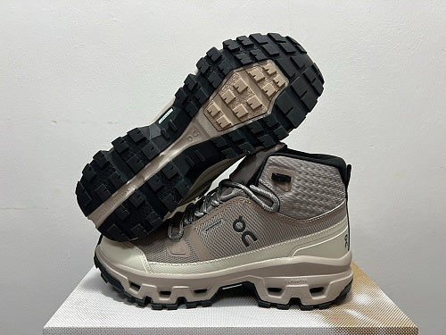 On Cloudrock Mid Waterproof Cinder/Desert