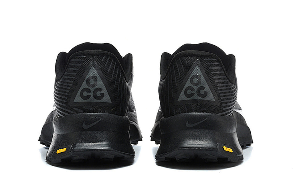 ACG Ultrafly Trail Black/Photon Dust