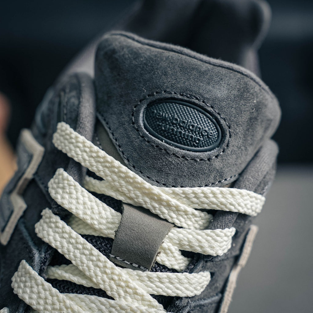 New Balance 2002R "Castlerock / Indigo"