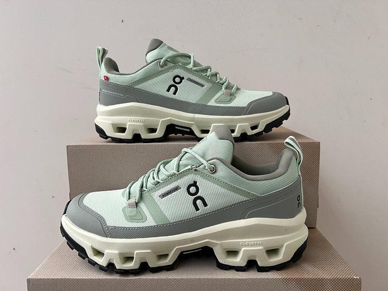On Cloudrock Low Waterproof Mineral/Aloe