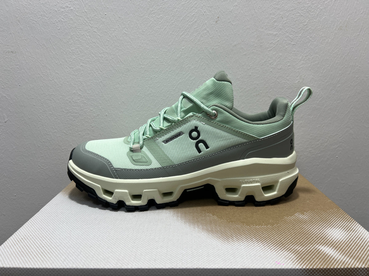 On Cloudrock Low Waterproof Mineral/Aloe