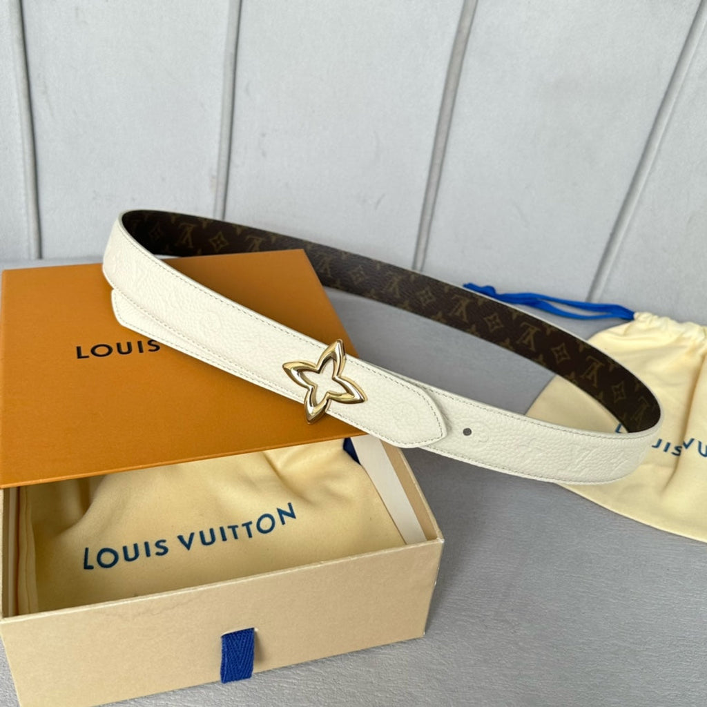 LV  MINI FLOWERGRAM 30MM REVERSIBLE BELT IN WHITE EMBOSSED CALFSKIN GOLD HARDWARE