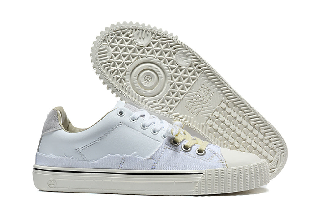MAISON MARGIELA New Evolution White