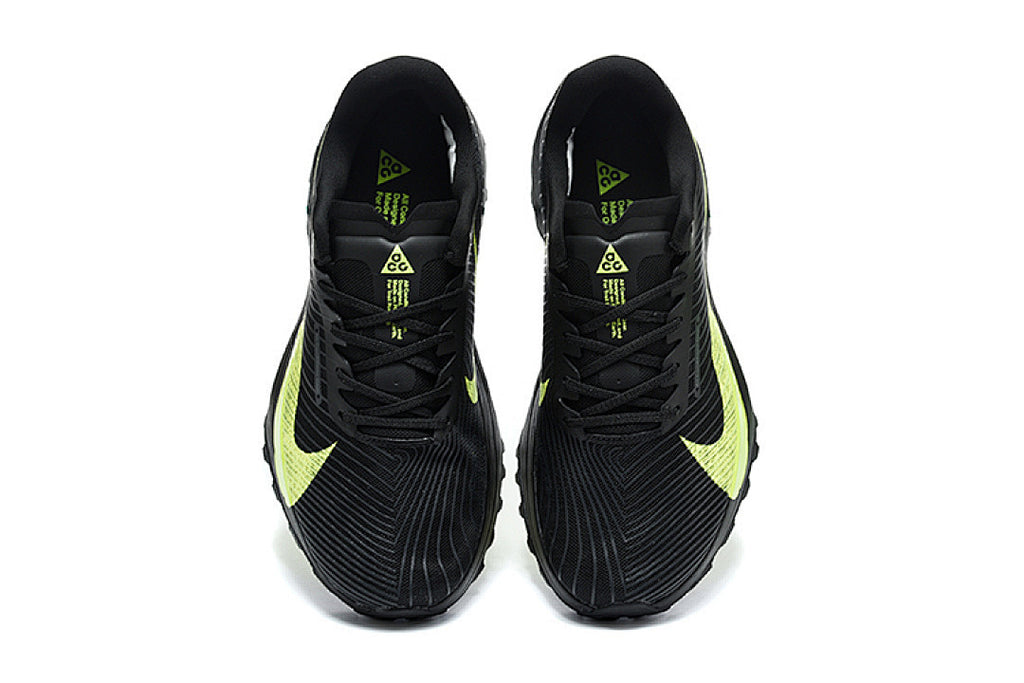 ACG Ultrafly Trail Black/Volt