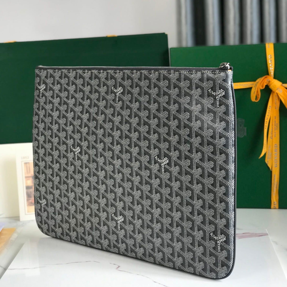 SÉNAT MGM POUCH 40 IN GREY GOYARDINE CANVAS