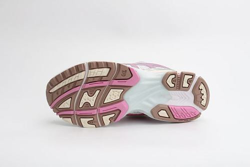 ASICS Unisex GEL-Kayano 14 "Unlimited Pack - White Fawn"