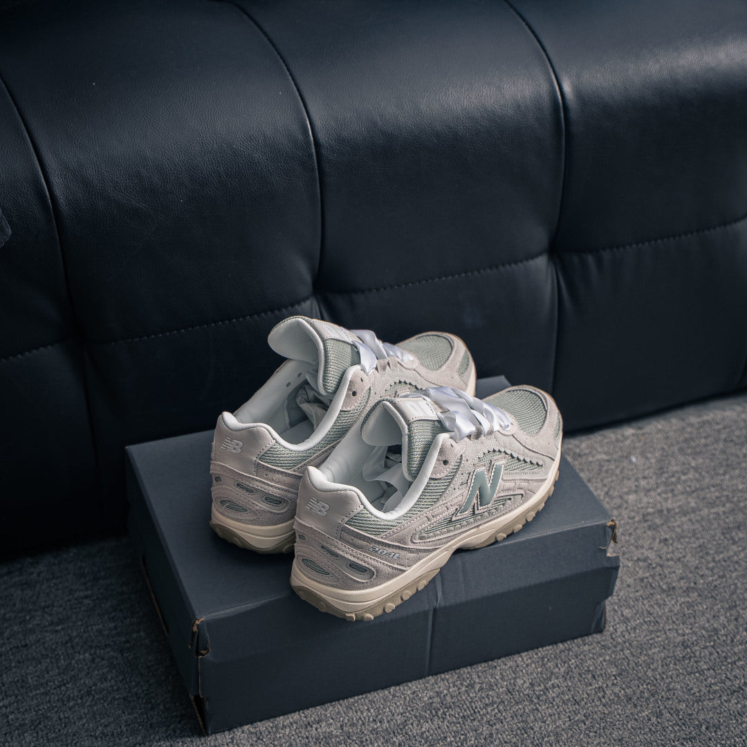 New Balance® 204L Sneakers U204L6A6-C