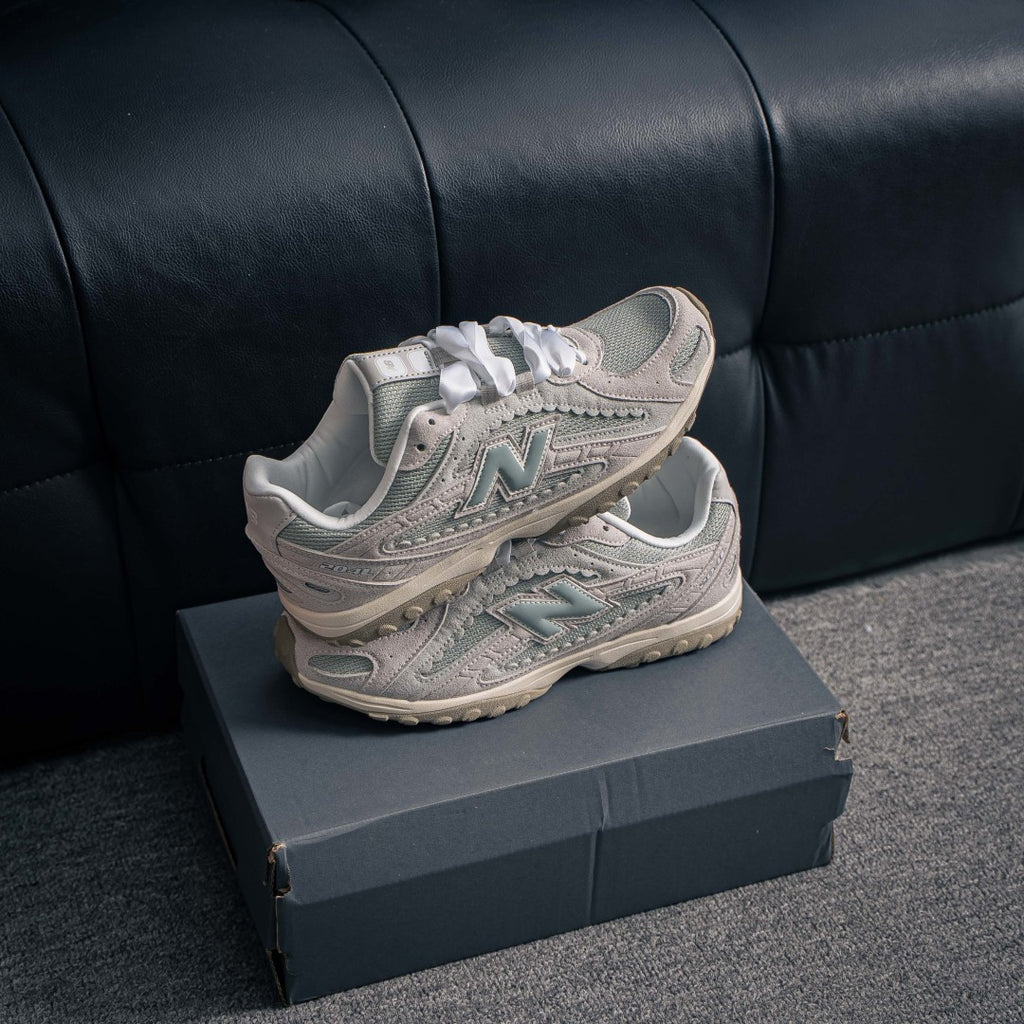 New Balance® 204L Sneakers U204L6A6-C
