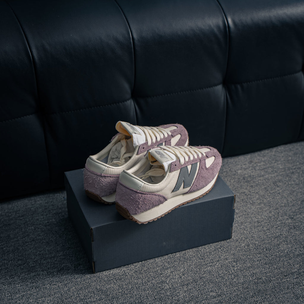 New Balance 471 "Timberwolf / Dusk Shower"