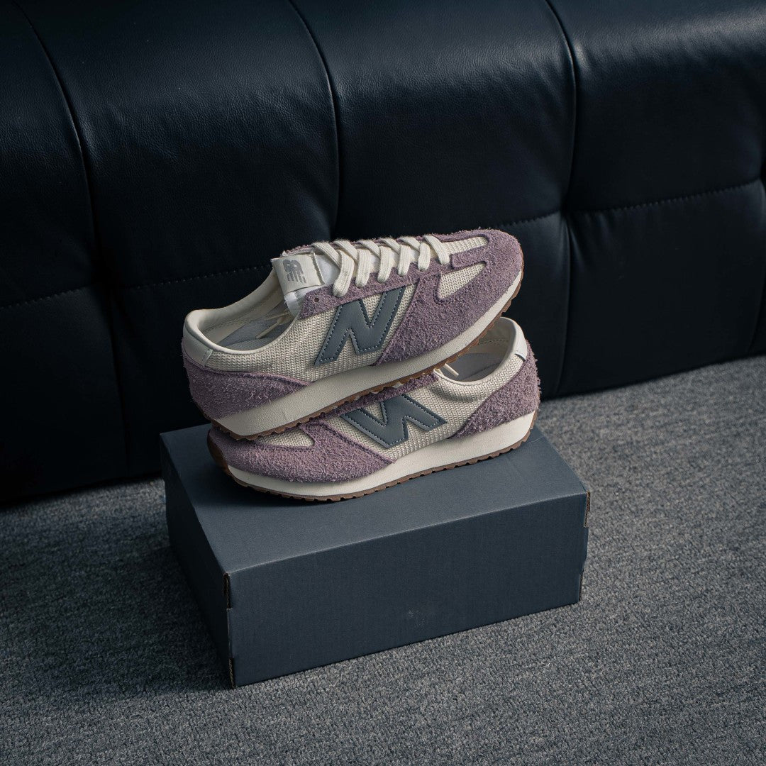 New Balance 471 "Timberwolf / Dusk Shower"