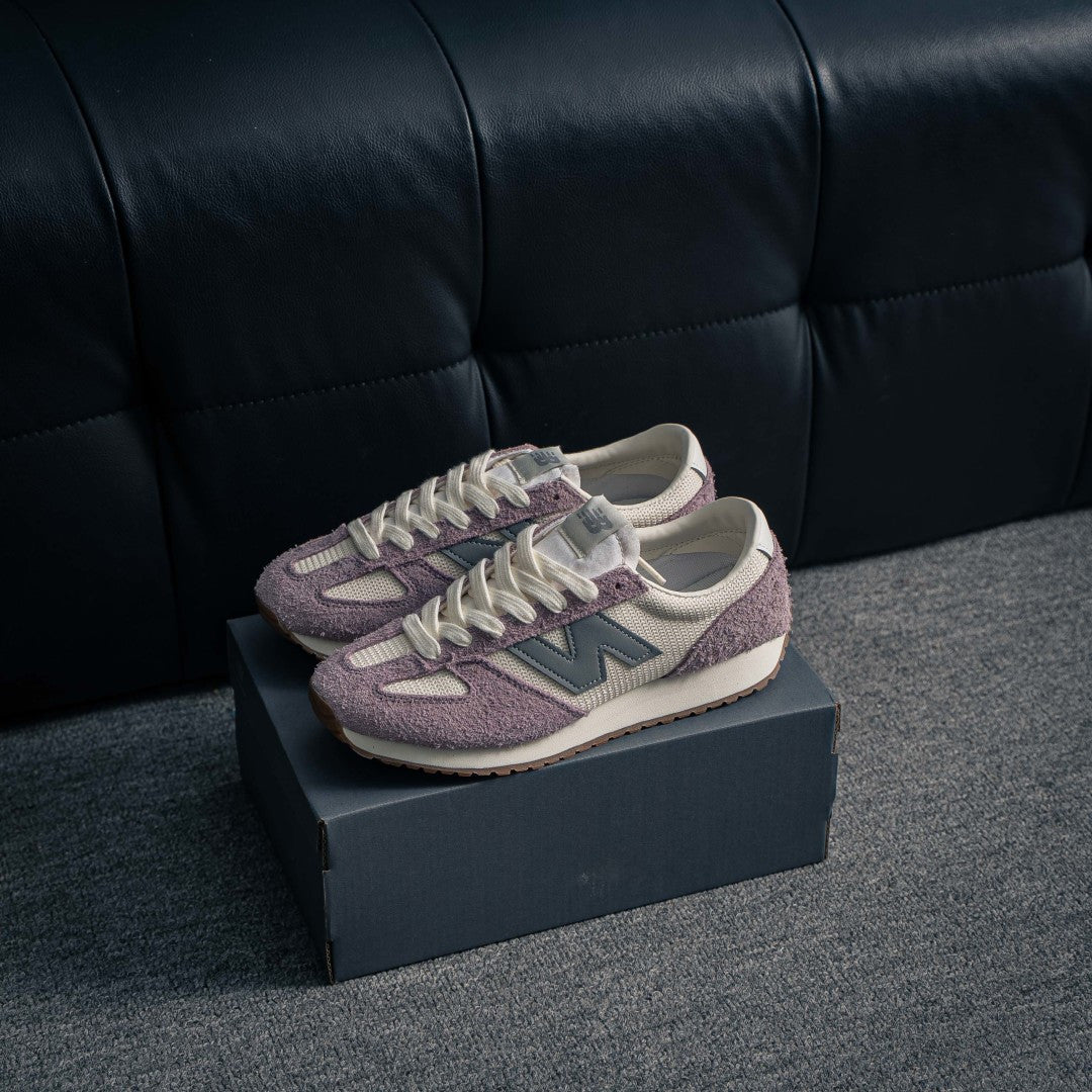 New Balance 471 "Timberwolf / Dusk Shower"