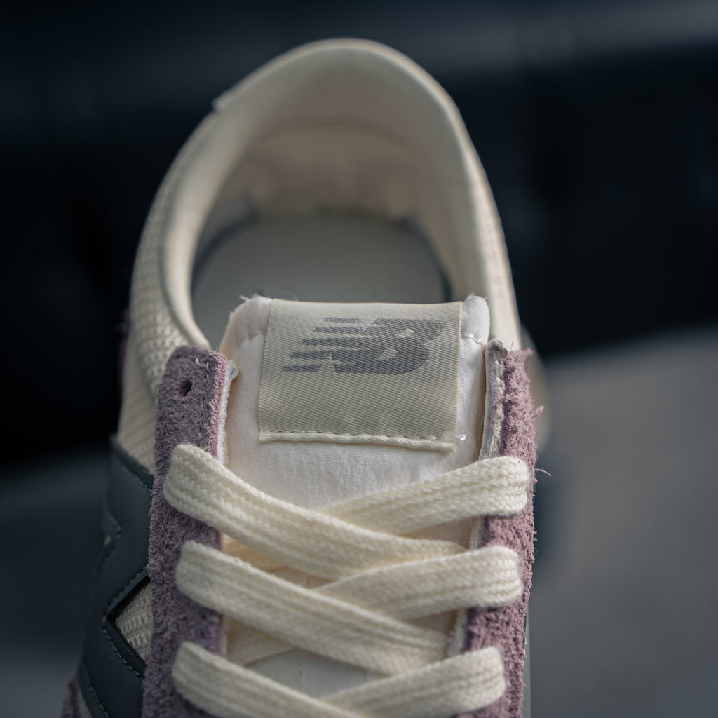 New Balance 471 "Timberwolf / Dusk Shower"