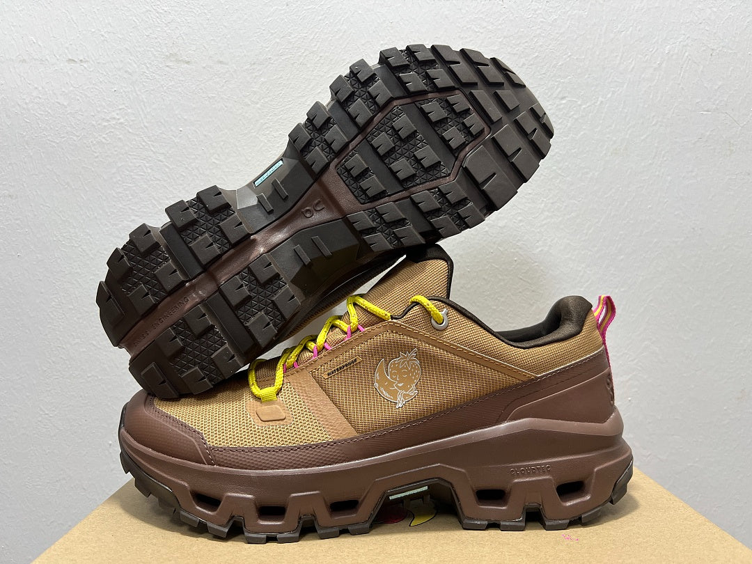 On Cloudrock Low Waterproof Sky High Farm Goods Sphinx