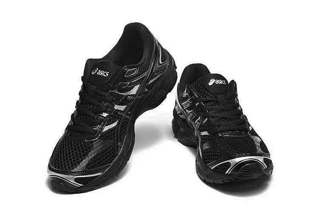 ASICS Gel-Cumulus 16 Black/Pure Silver