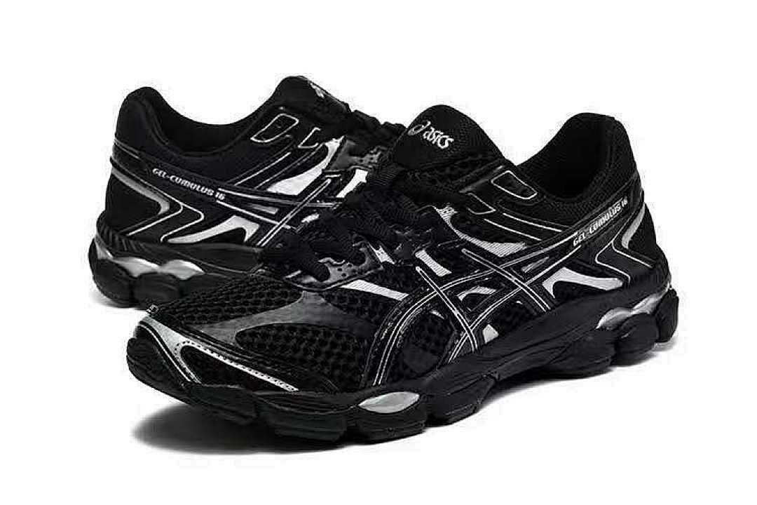 ASICS Gel-Cumulus 16 Black/Pure Silver