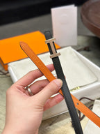 HM FOCUS BUCKLE & REVERSIBLE BLACK AND ORANGE LEATHER STRAP 13MM COPPER HARDWARE