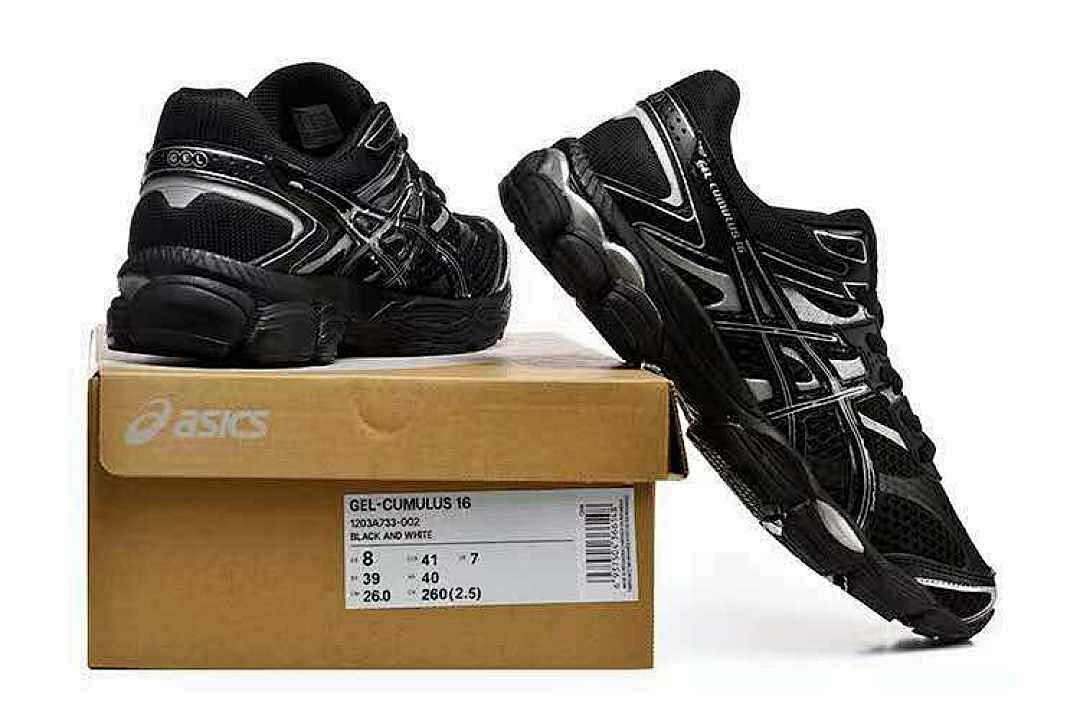 ASICS Gel-Cumulus 16 Black/Pure Silver