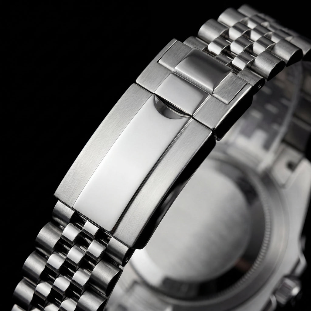GMT Dual-Time Bruce Wayne