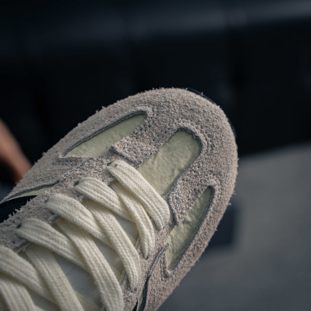 New Balance 471 "Sea Salt / Navy"
