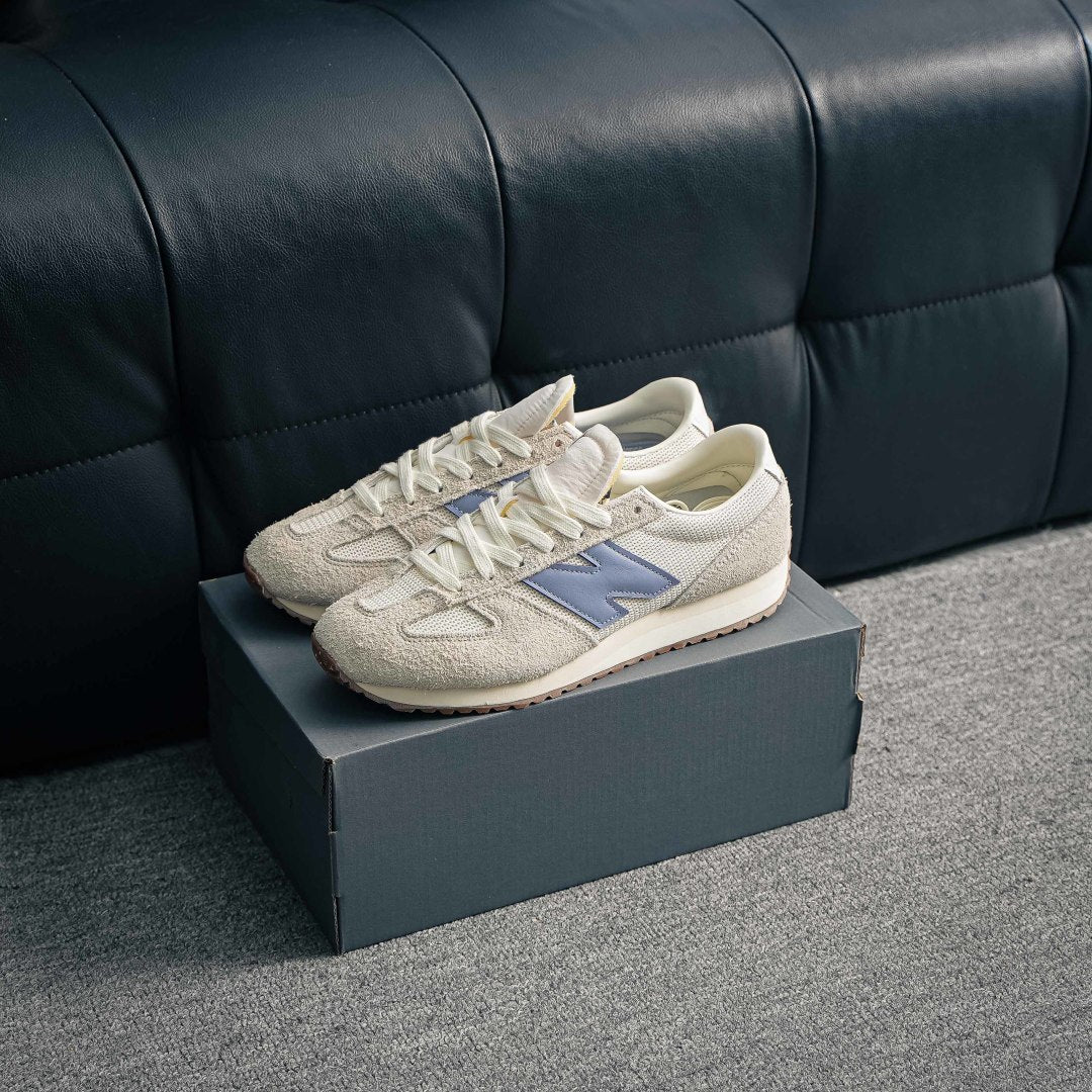 New Balance 471 "Linen / Ice Wine"