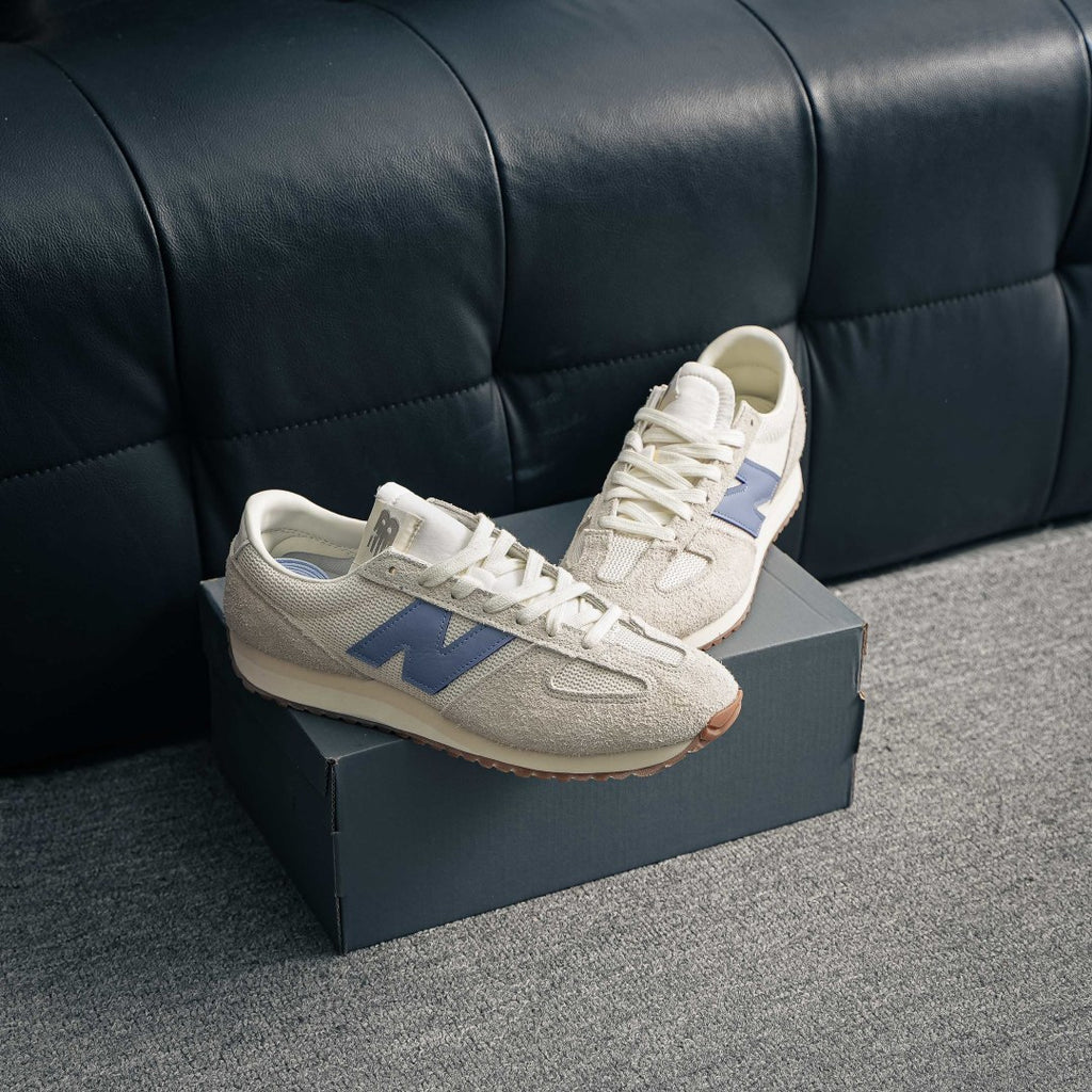 New Balance 471 "Linen / Ice Wine"