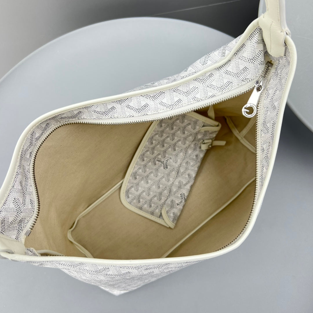 HOBO BOHÈME 34 IN WHITE GOYARDINE CANVAS AND CALFSKIN
