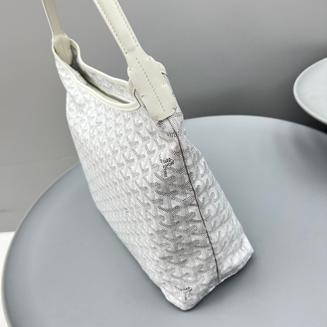 HOBO BOHÈME 34 IN WHITE GOYARDINE CANVAS AND CALFSKIN