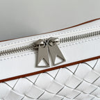 BV 25 Small Intrecciato Camera Bag 24.5cm White Cowhide HW