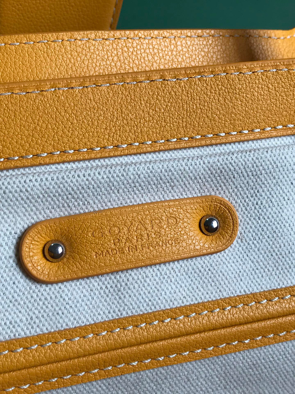SAIGON SOUPLE BAG 34 IN YELLOW GOYARDINE CANVAS AND CALFSKIN
