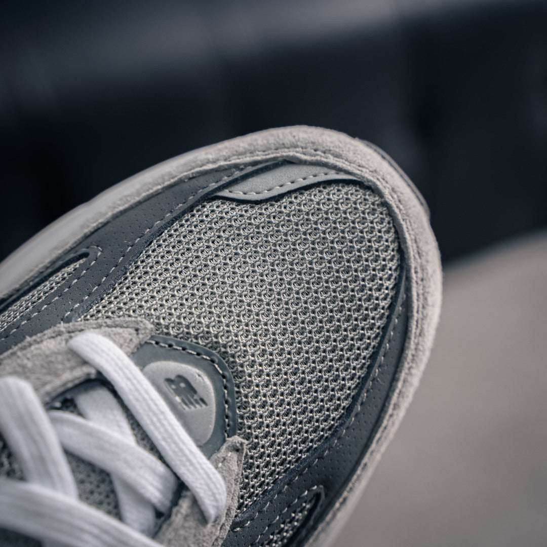New Balance 990v6 "Grey" Sneakers