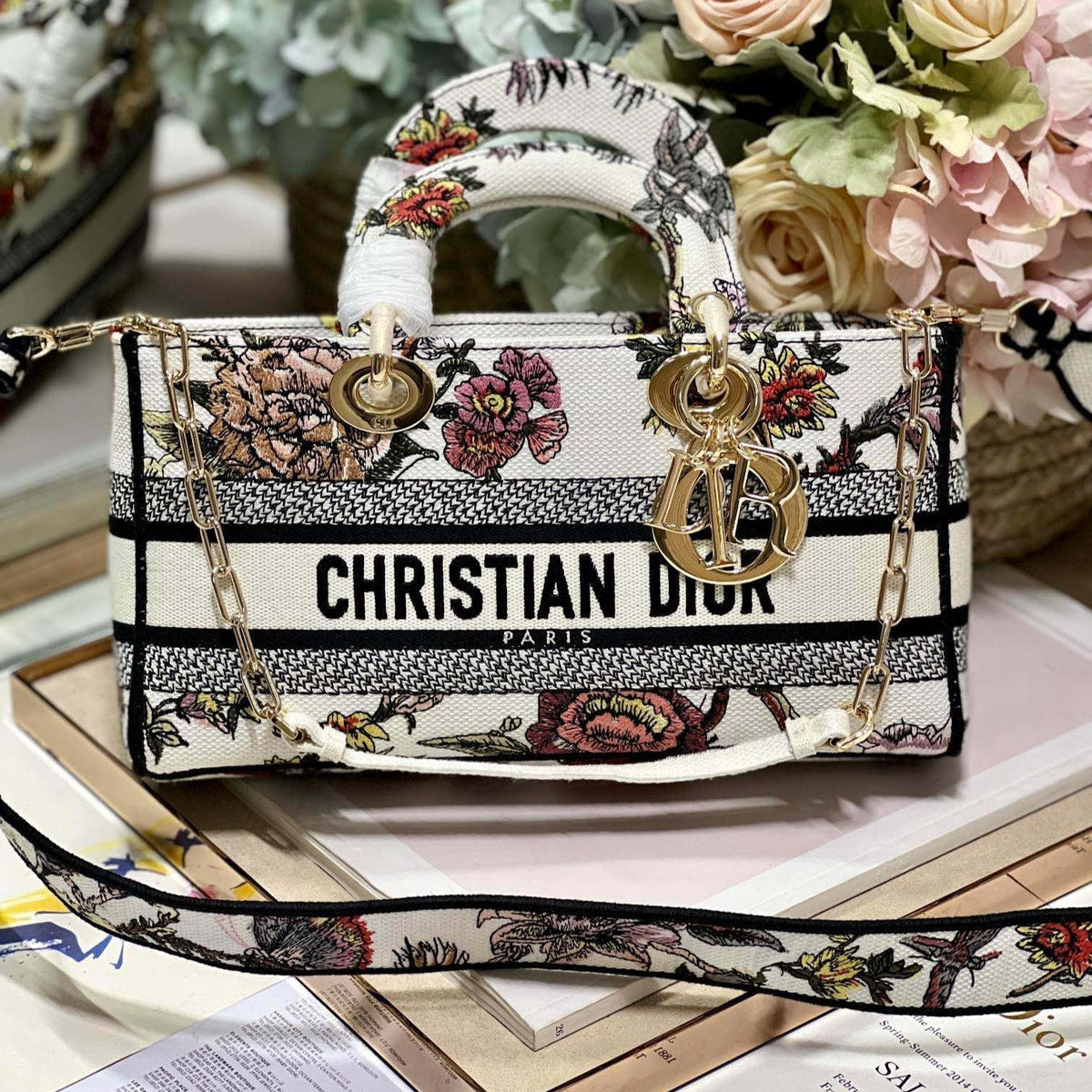 CD Floral White 26 Lady D-Joy Bag Canvas 336636