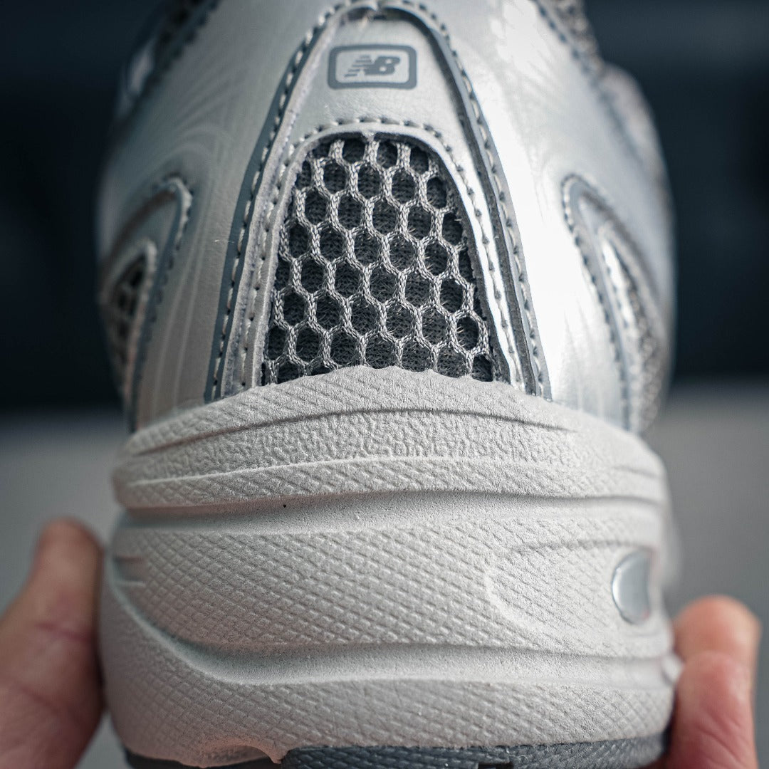 New Balance 1906R "Metallic Silver"