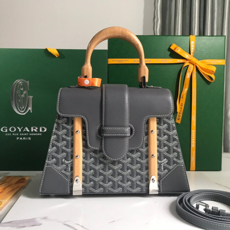 SAÏGON PM BAG 28 IN GREY GOYARDINE CANVAS AND CALFSKIN