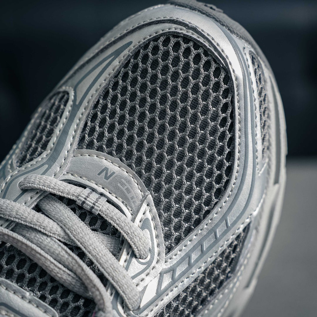 New Balance 1906R "Metallic Silver"